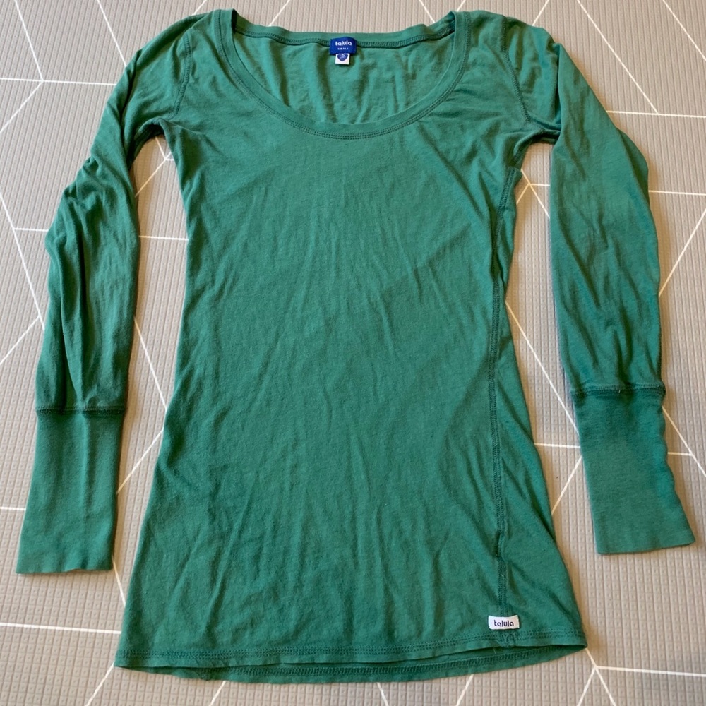 Long-sleeved wide-neck Talula shirt in green